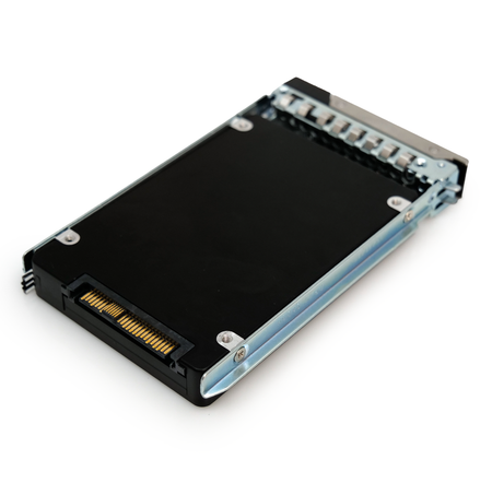 Dell G14 04WDXY 1.6TB 3 DWPD PCIe Gen 3.0 x4 4GB/s Read Intensive 3D TLC 2.5in Refurbished SSD