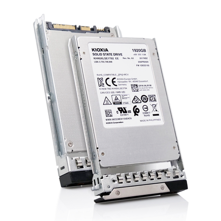 Dell G14 KHK6XLSE1T92 0KJR1M 1.92TB 0.6 DWPD SATA 6Gb/s 3D TLC 3.5in Read Intensive SSD, combine angled view