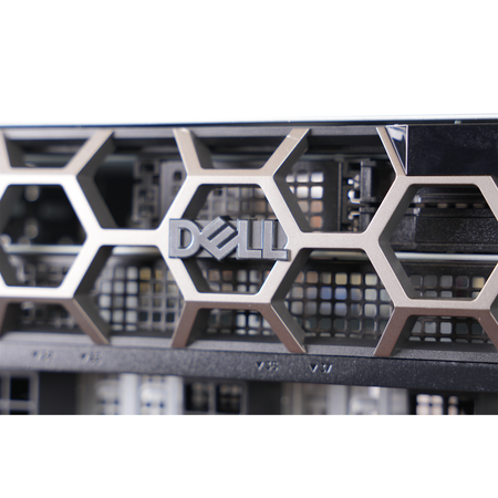 Dell PowerEdge XE9680 Xeon Platinum 8462Y+ 8x NVIDIA HGX H100 80GB SXM5 NVLink AI-Powered Refurbished GPU Server