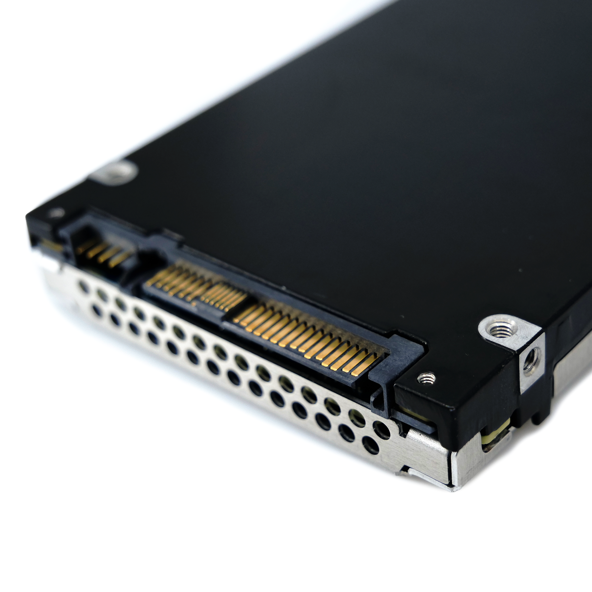 Kioxia/IBM PM5-R KPM51RUG7T68 02PX355 7.68TB 1 DWPD SAS 12Gb/s Read Intensive TLC 2.5in Refurbished Enterprise SSD