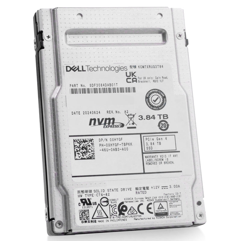 Dell/Kioxia CM7-R KCM7XRUG3T84 3.84TB 1 DWPD PCIe Gen 4.0 x4 8GB/s 3D TLC U.2 NVMe 2.5in Solid State Drive, front angled view