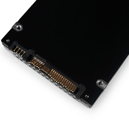 Dell/Kioxia CM7-R KCM7XRUG7T68 7.68TB 1 DWPD PCIe Gen 4.0 x4 8GB/s 3D TLC U.2 NVMe 2.5in Solid State Drive, back bottom connectors view