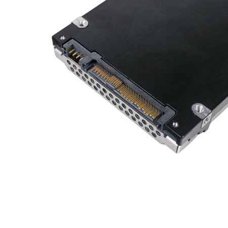 Kioxia CM5-R KCM5DRUG960G 960GB 1 DWPD PCIe Gen 3.0 x4 4GB/s 3D TLC U.2 NVMe 2.5in Refurbished SSD