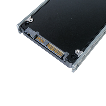 Dell G13 04NMJF 3.84TB 1 DWPD SAS 12Gb/s 3D TLC 2.5in Refurbished SSD