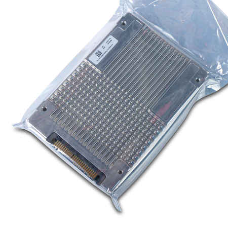 Western Digital Ultrastar DC SS530 WUSTR1576ASS204 0P40577 7.68TB 1 DWPD SAS 12Gb/s 3D TLC 2.5in SSD