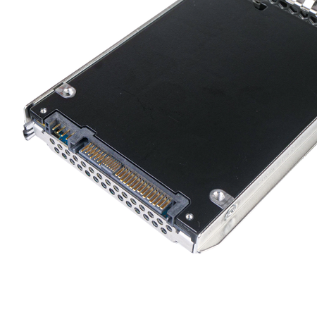 Dell G14 0N85XX 3.84TB 1 DWPD SAS 12Gb/s 3D TLC 2.5in Read Intensive SSD, back bottom connectors view