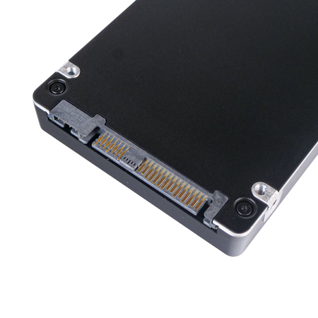Samsung PM1643a MZILT1T9HBJR-00007 1.92TB SAS 12Gb/s 2.5" Enterprise SSD, Interface view