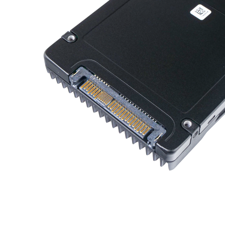 Micron 7450 MAX MTFDKCC6T4TFS 6.4TB 3 DWPD PCIe Gen 4.0 x4 8GB/s 3D TLC U.3 NVMe 2.5in Refurbished SSD