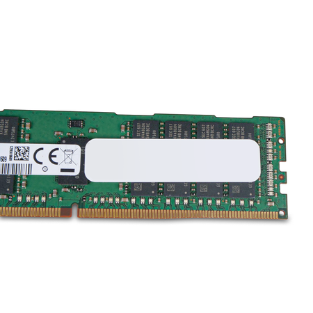 Close-up of blank label and Samsung memory chips on a server RAM module.