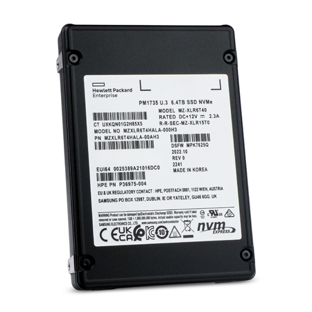 HP MZXLR6T4HALA-000H3 P36975-004 6.4TB U.3 PCIe NVMe 2.5" SSD, FRont Angled View