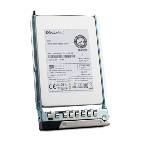 Dell G14 0D6C0R 3.84TB SATA 6Gb/s 512e 3D TLC 2.5" SSD, Front Angled View