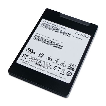 SanDisk X300 SD7SB6S-128G-1122 128GB SATA 6 Gb/s TLC 2.5" SSD, Above View
