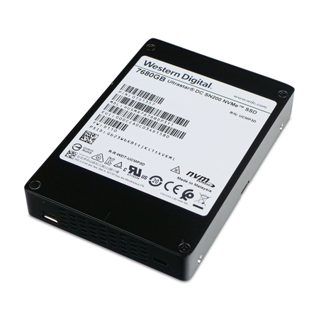 Western Digital Ultrastar DC SN200 HUSMR7676BDP3Y1 0TS1357 7.68TB U.2 NVMe 2.5in SSD, front label and vented end, lying at an angle