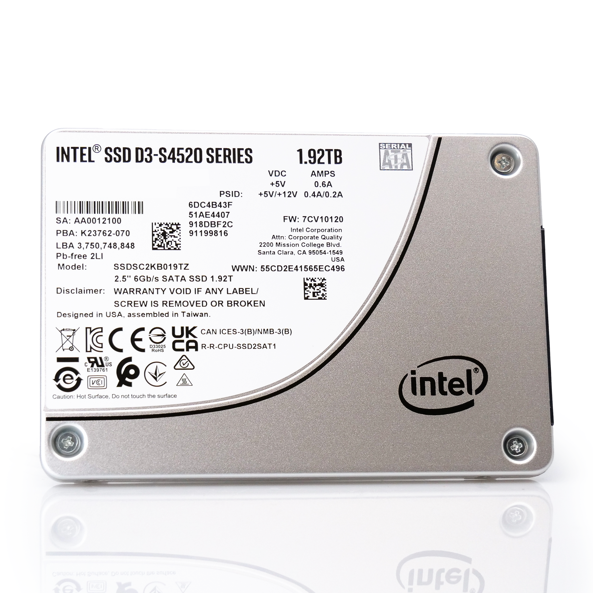 Intel D3-S4520 SSDSC2KB019TZ01 1.92TB SATA 6Gb/s 3D TLC 1DWPD 2.5in Solid State Drive front angle.