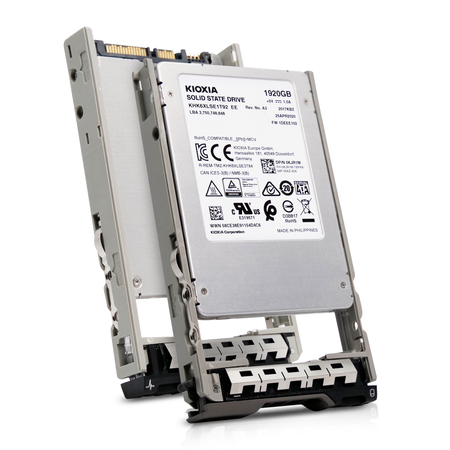 Dell G13 KHK6XLSE1T92 0KJR1M 1.92TB 0.6 DWPD SATA 6Gb/s 3D TLC 3.5in Read Intensive SSD, combine angled view