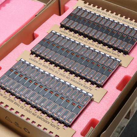 caddy carriers included with exos e 5u 84 bay disk enclosure